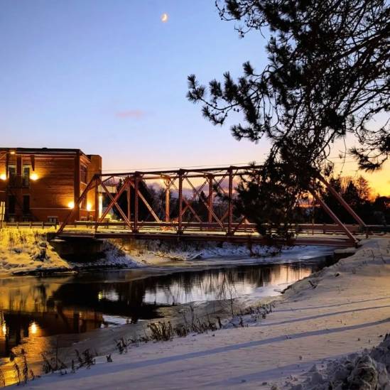 Crisp-Winter-Evening-Showing-Back-of-Building-and-Historic-Red-Bridge